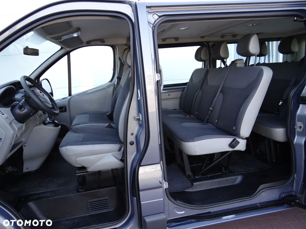 Opel Vivaro - 12