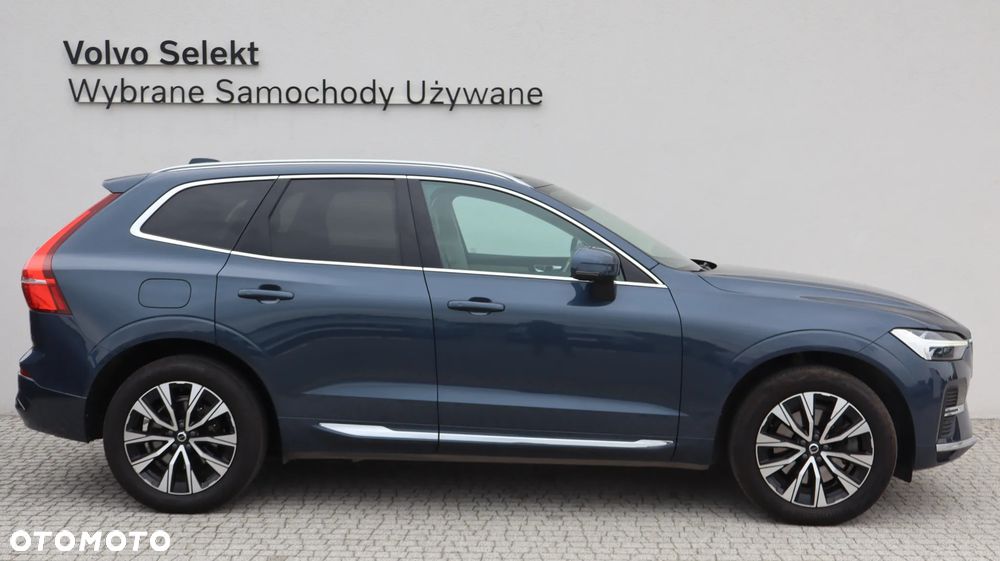 Volvo XC 60 B4 D AWD Plus Bright - 8