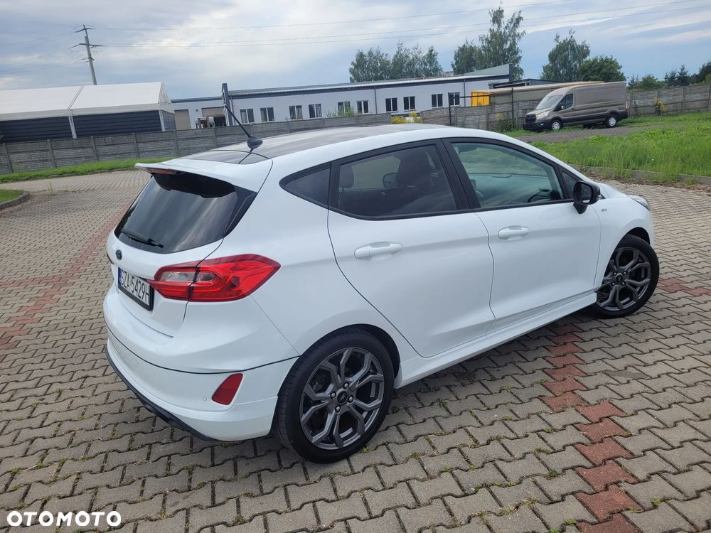 Ford Fiesta 1.1 S&S ST-LINE - 35