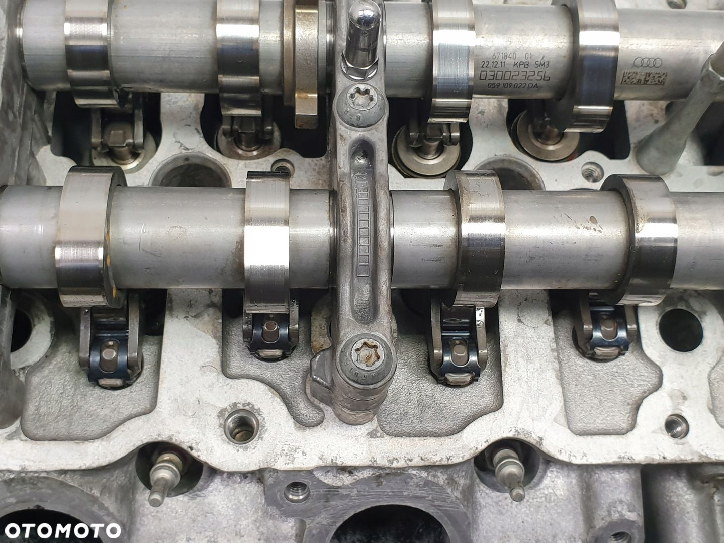 Audi A6 C7 3.0 TDI V6 GŁOWICA CYLINDRÓW 059354DS - 10