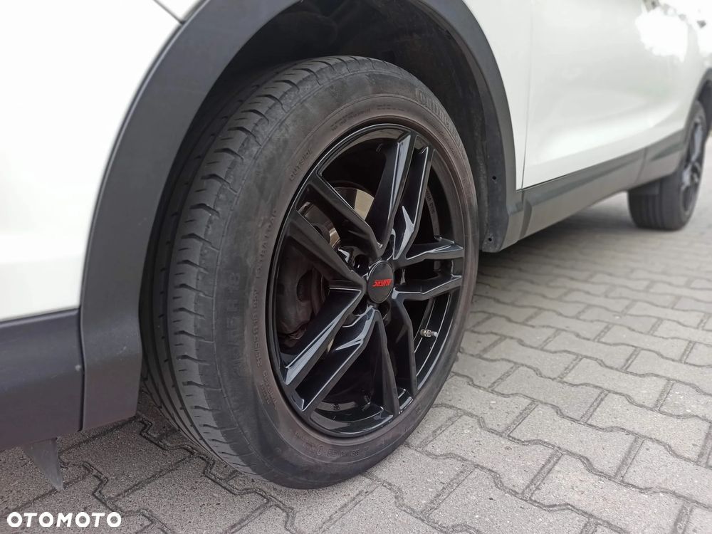 Nissan Qashqai - 10