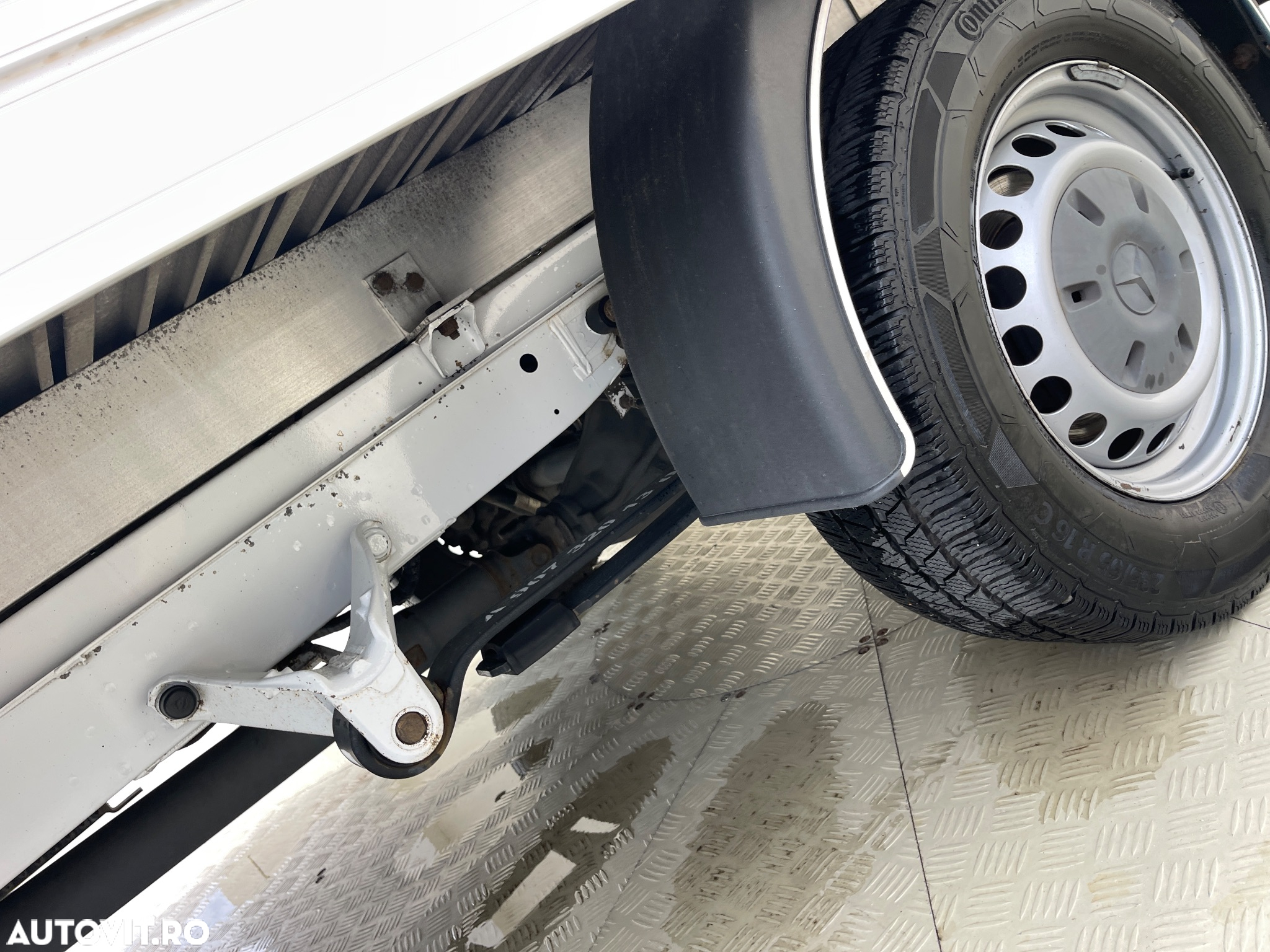 Mercedes-Benz Sprinter 319 3.0CDI V6  KOFFER  LIFT  AUTOMAT - 13