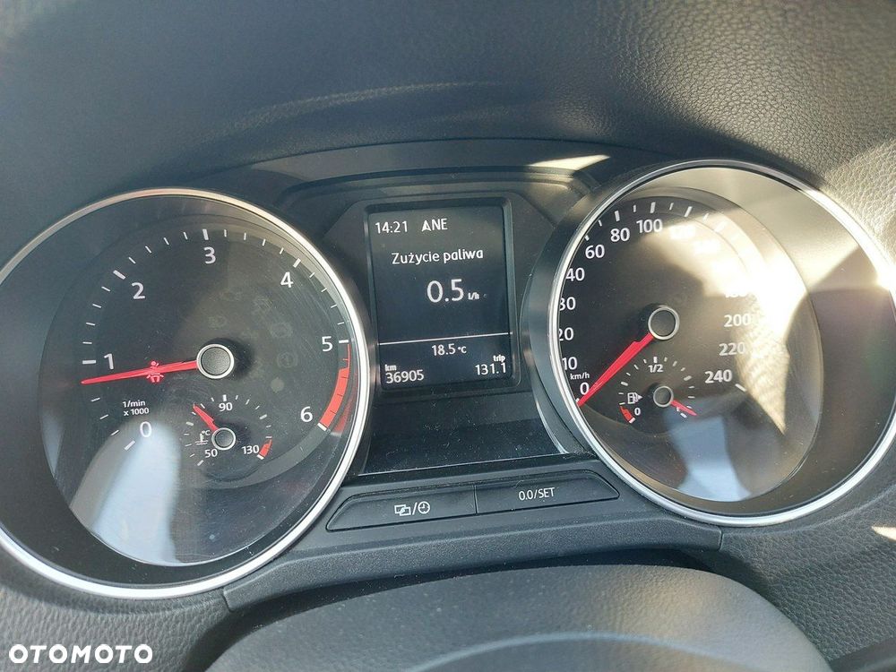 Volkswagen Polo - 23