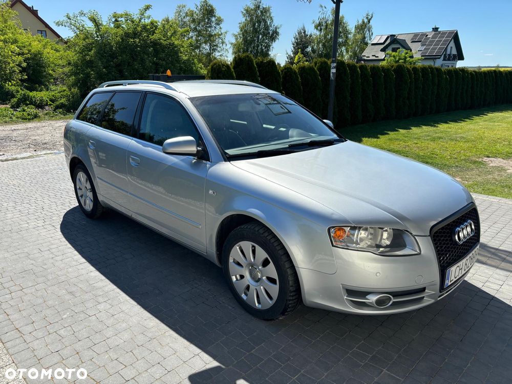 Audi A4 Avant - 1