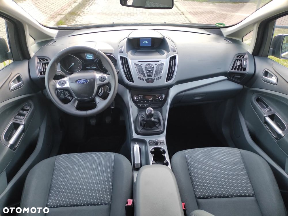 Ford Grand C-MAX - 9