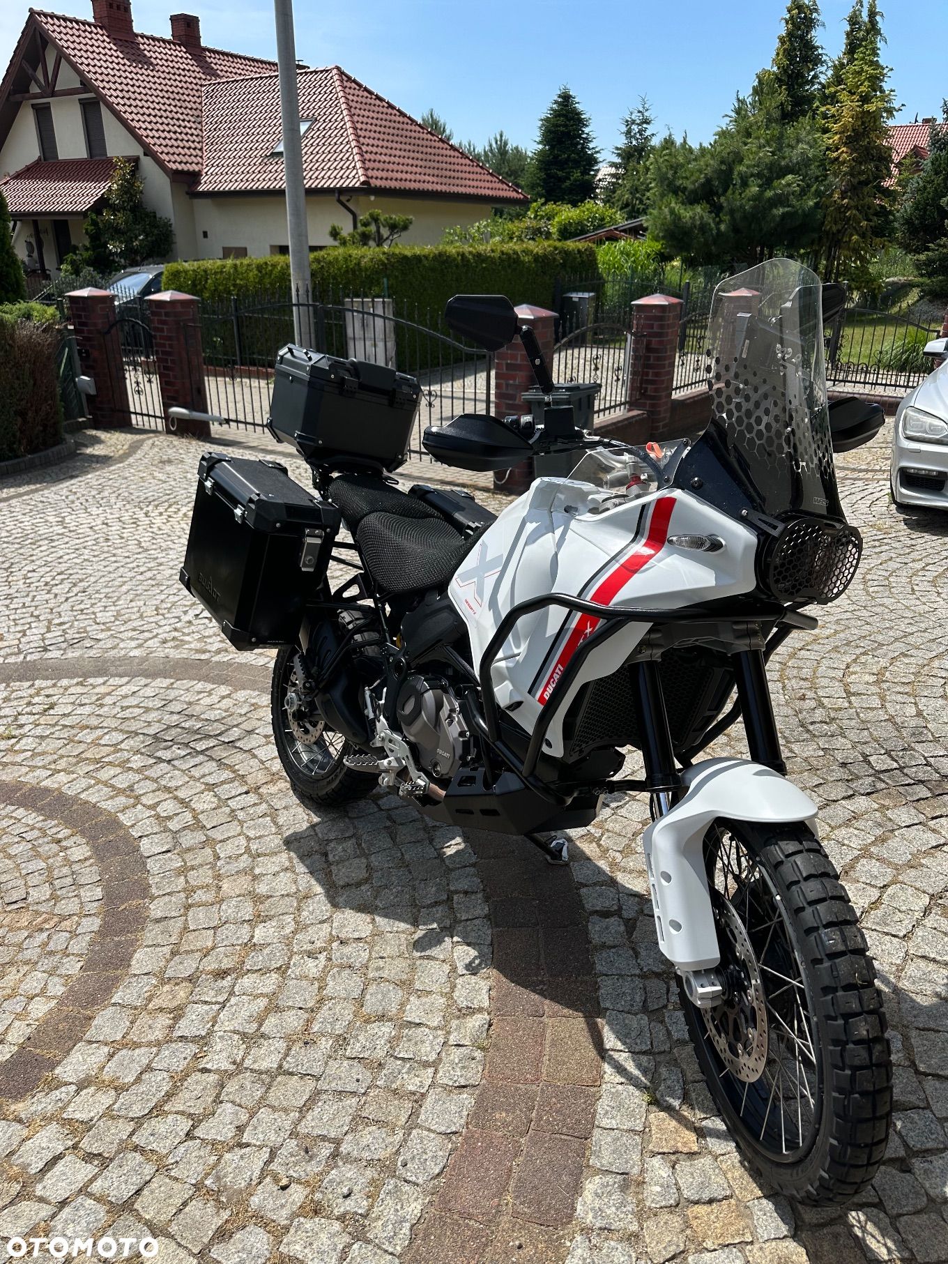 Ducati DesertX - 1