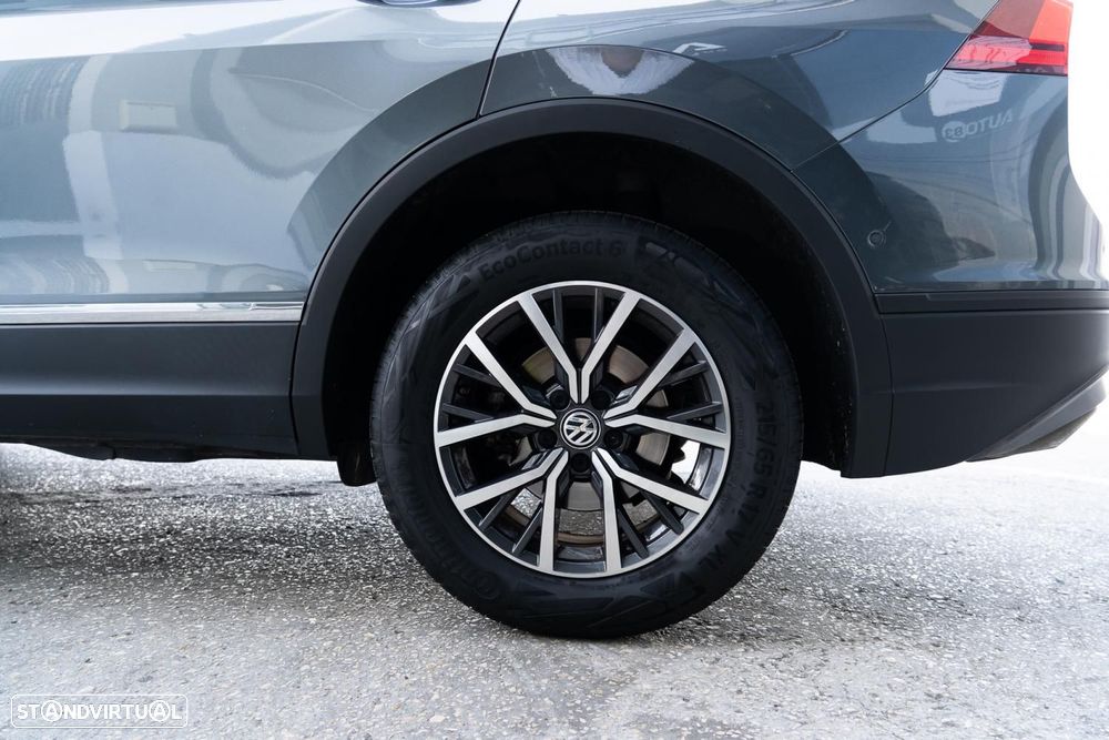 VW Tiguan Allspace 2.0 TDI Confortline DSG - 17