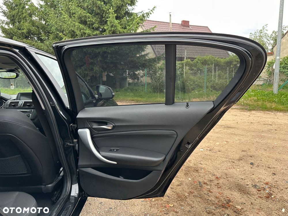 BMW Seria 1 - 19