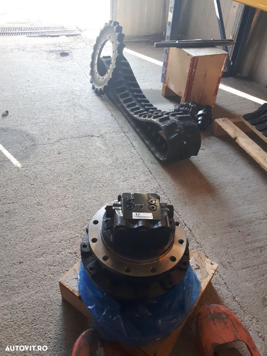 Reductor mars pentru Takeuchi TB180 FR - 4