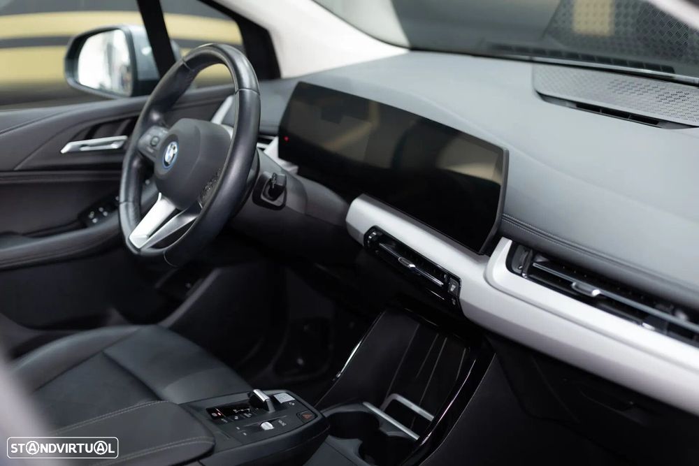 BMW 225xe Active Tourer e xDrive Line Luxury - 25
