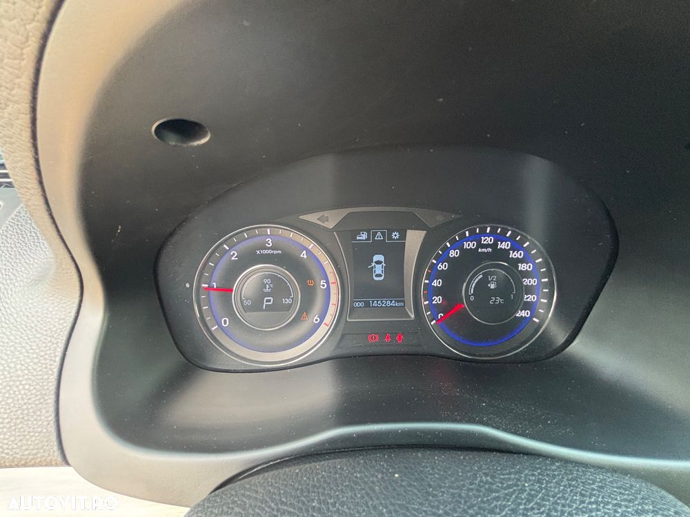 Hyundai i40 1.7 CRDI CW 7DCT ISG Supreme Pack+ - 8