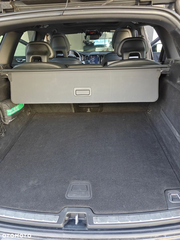 Volvo XC 60 D5 AWD Inscription - 12