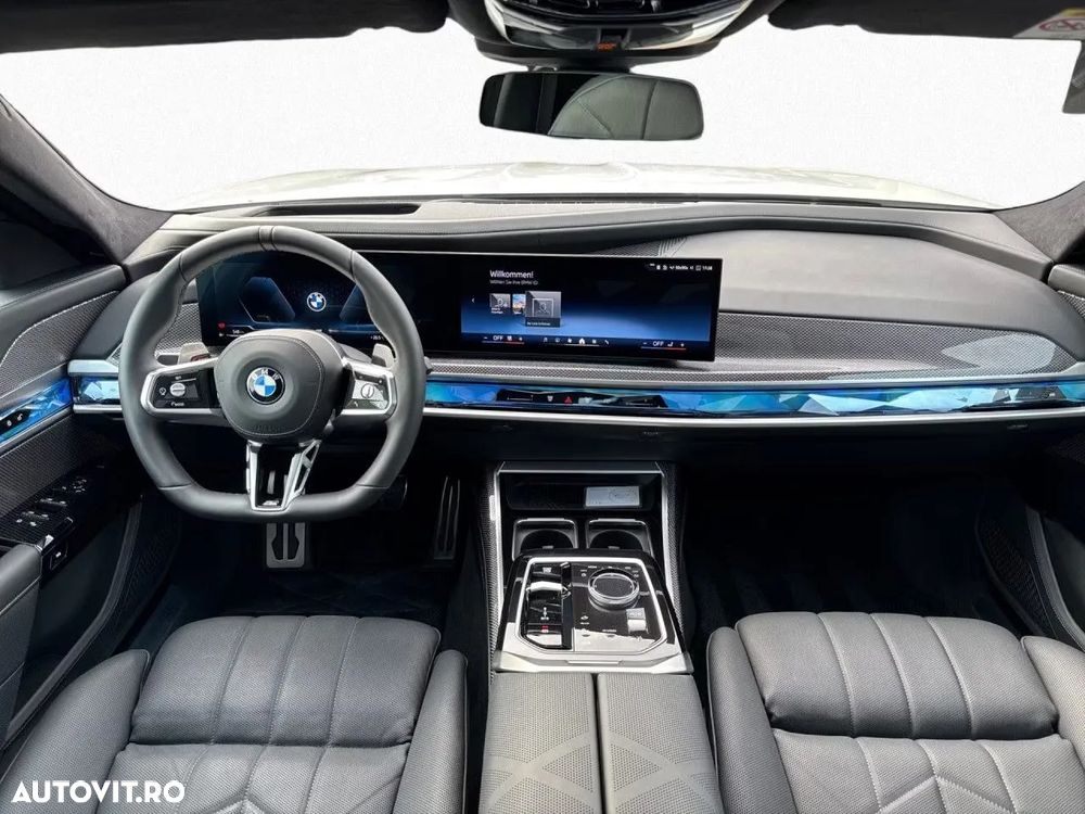 BMW Seria 7 740d xDrive MHEV - 8