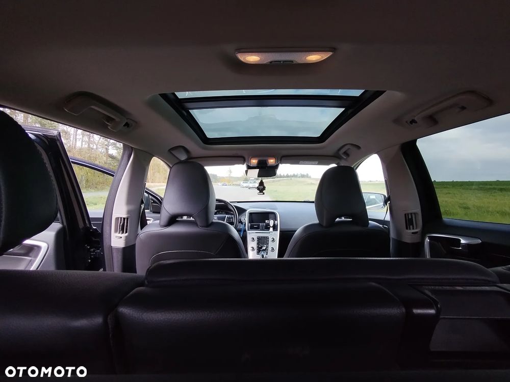 Volvo XC 60 T5 Drive-E Summum - 24