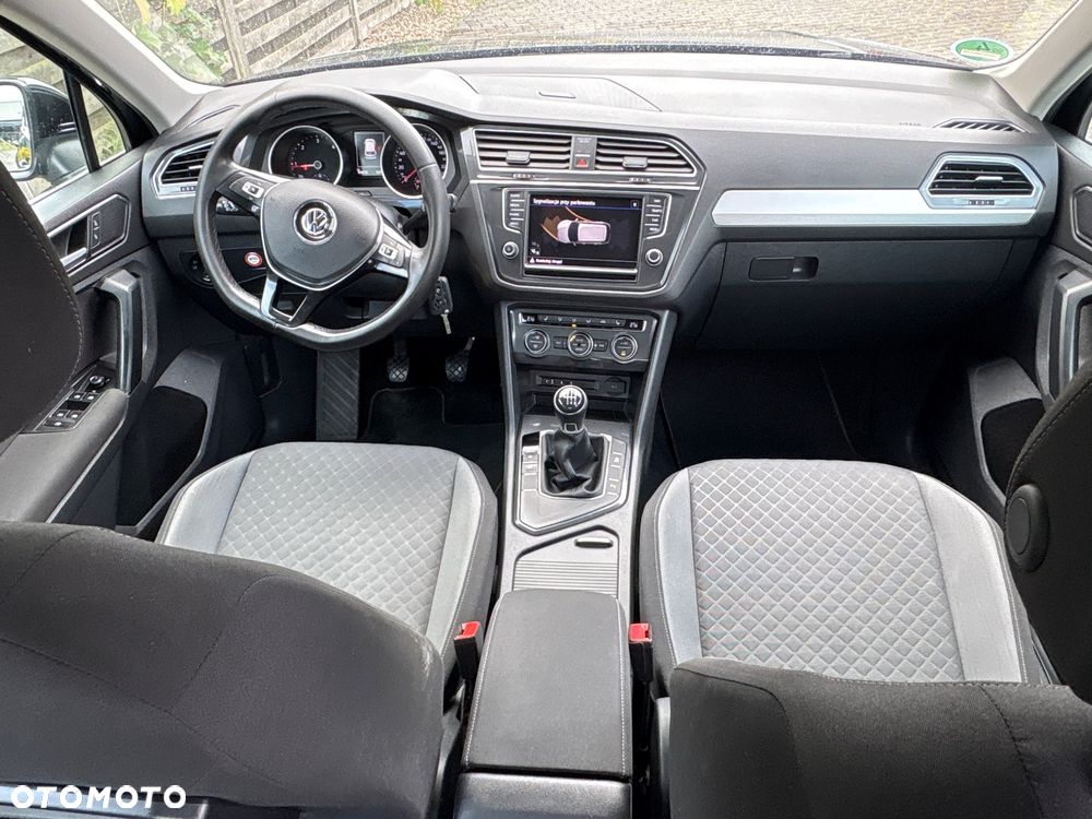 Volkswagen Tiguan 2.0 TDI SCR (BlueMotion Technology) Comfortline - 18