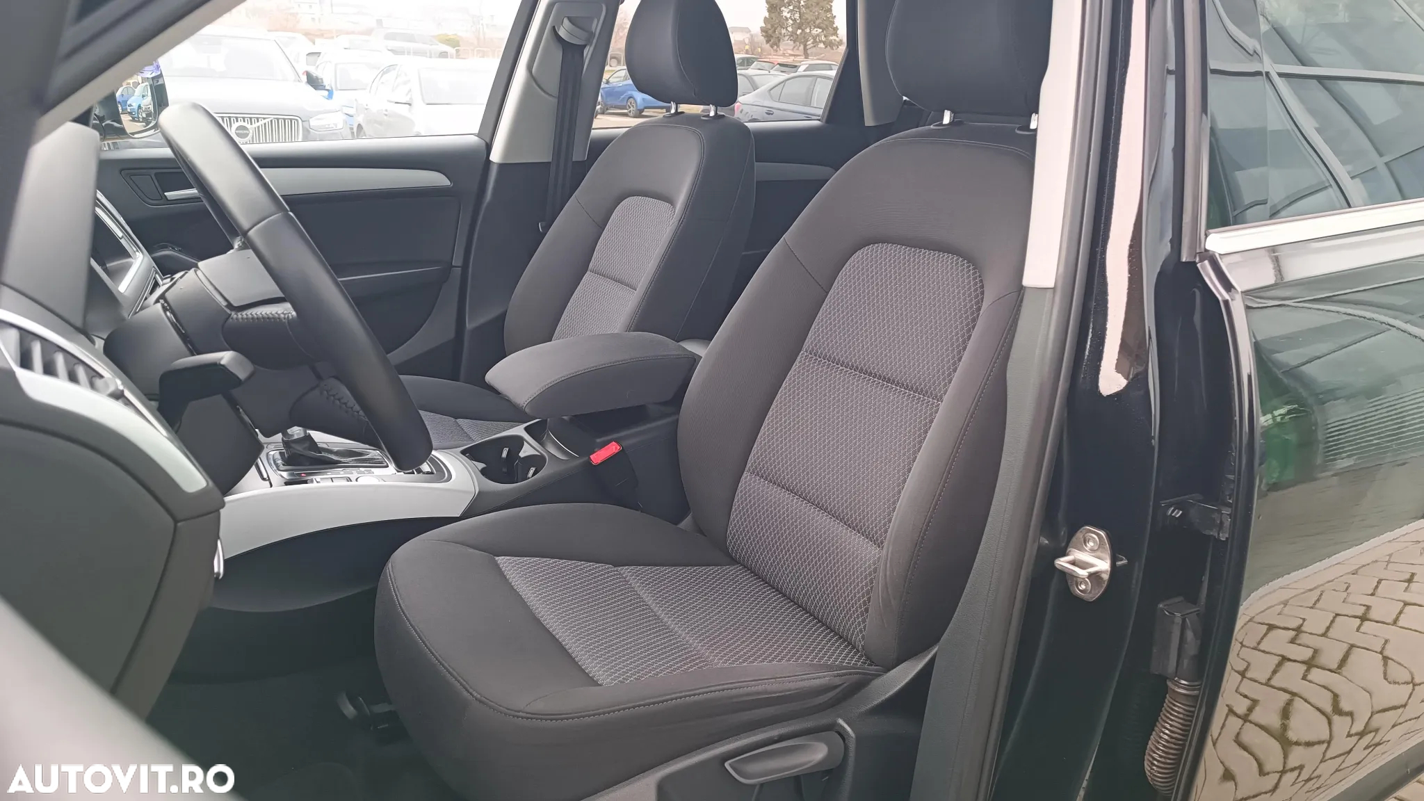 Audi Q5 2.0 TDI Quattro clean - 11