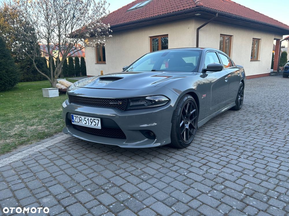 Dodge Charger Automatik R/T Scat Pack - 12