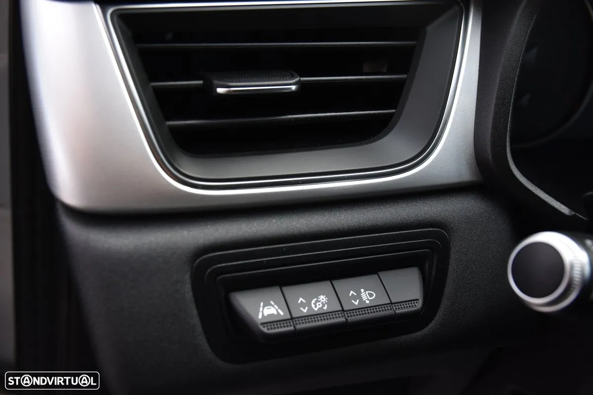 Renault Captur 1.5 dCi Exclusive EDC - 14