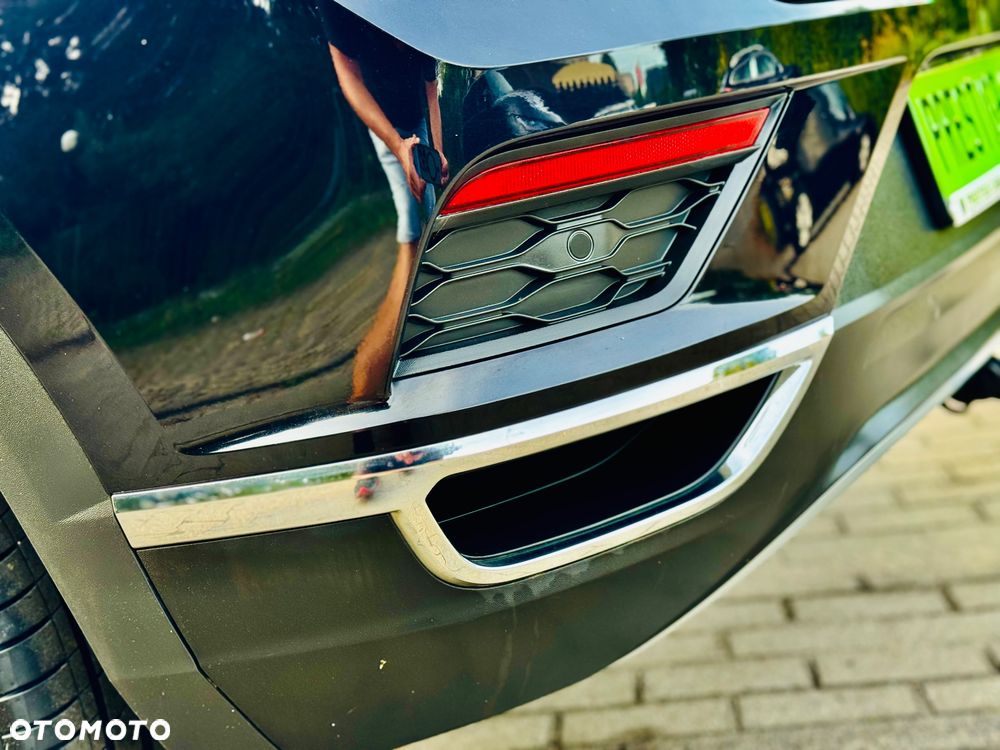 Volkswagen T-Roc 1.5 TSI OPF R-Line - 19