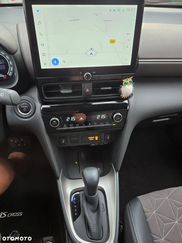 Toyota Yaris Cross Hybrid 1.5 Executive - 33