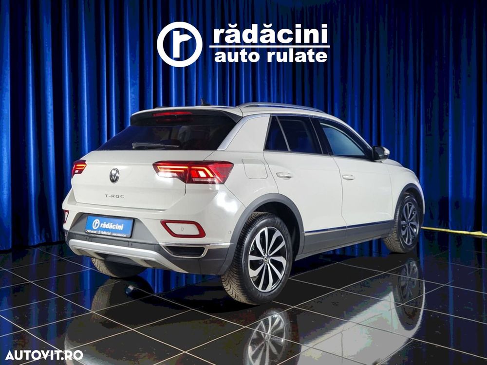Volkswagen T-Roc - 7