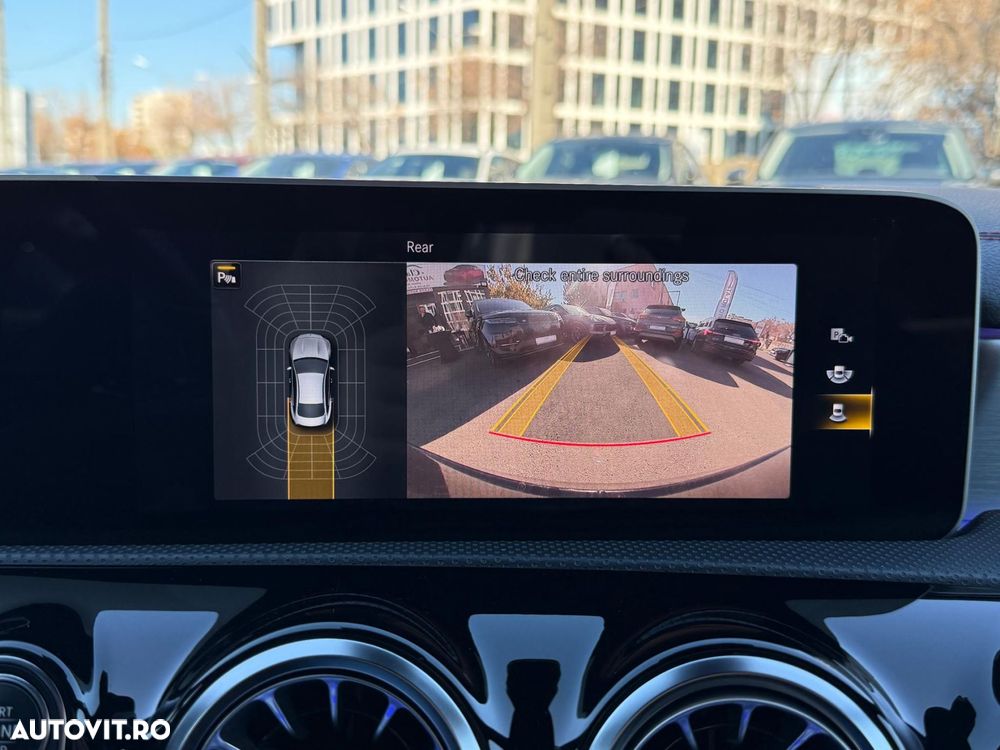 Mercedes-Benz CLA - 17