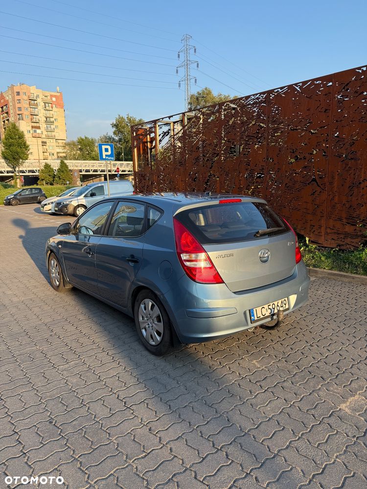 Hyundai i30 1.4 Classic - 11