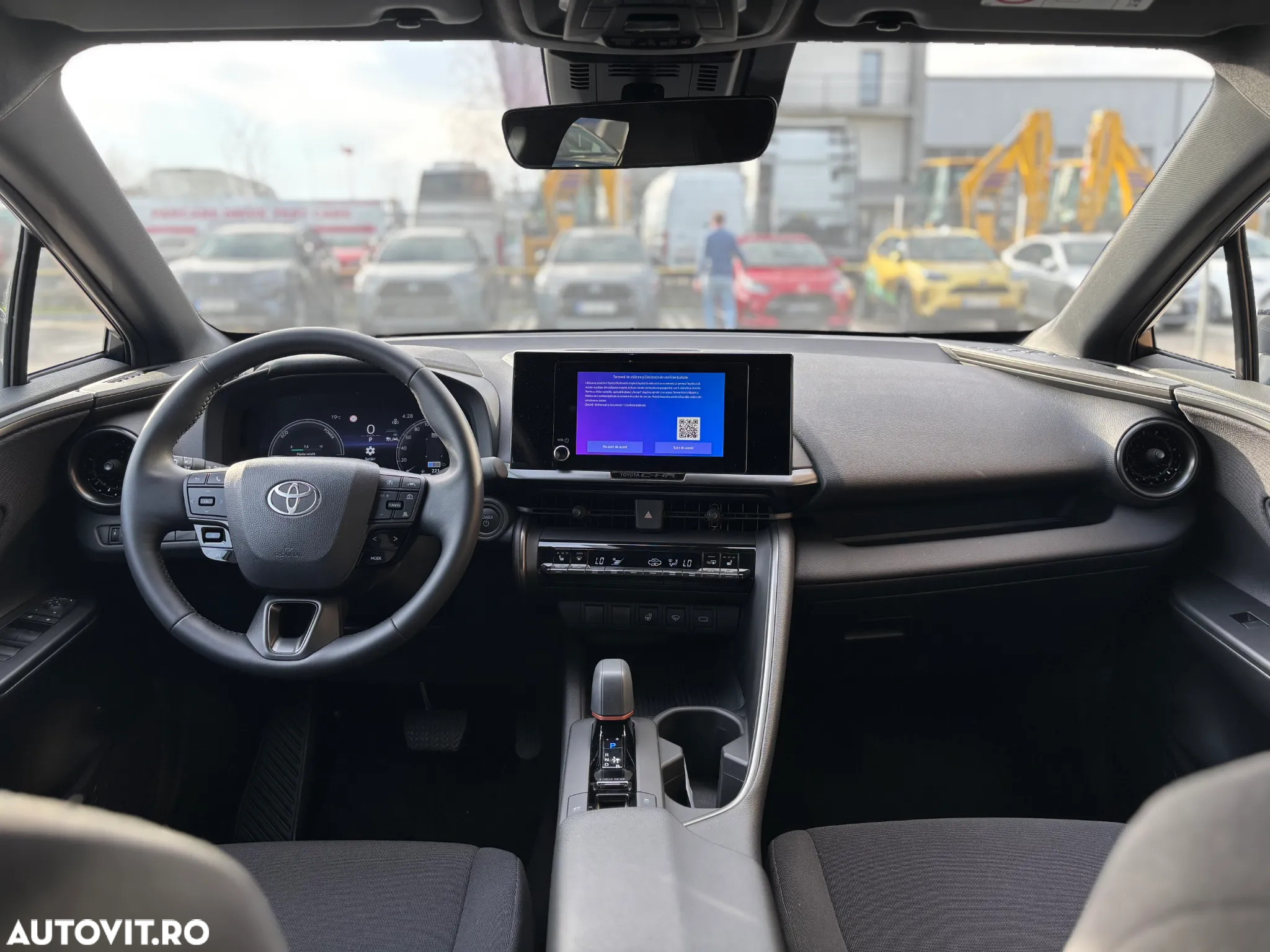 Toyota C-HR - 13