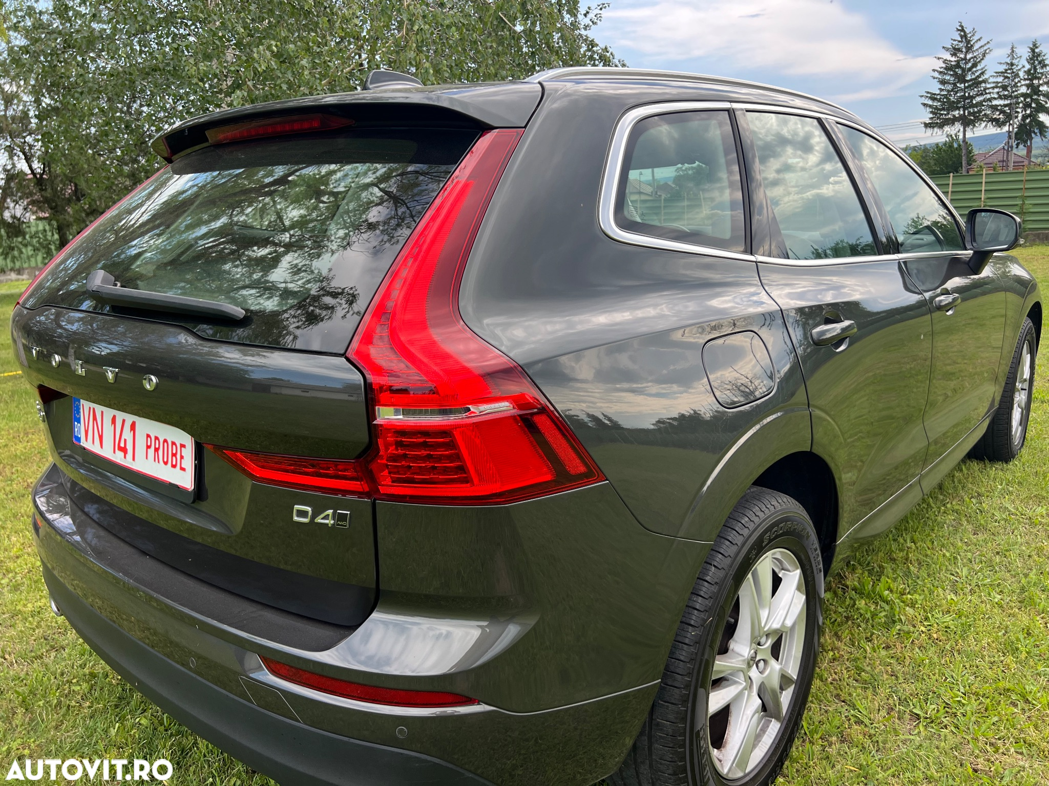 Volvo XC 60 D4 AWD Geartronic RDesign - 5