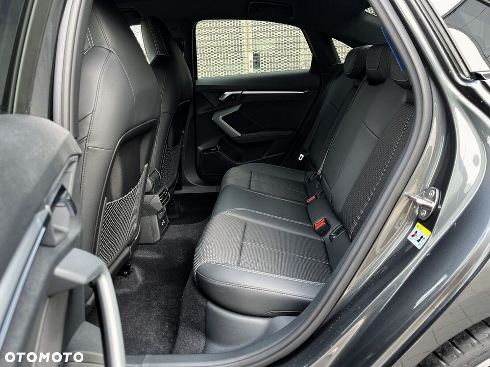 Audi S3 Limousine - 23