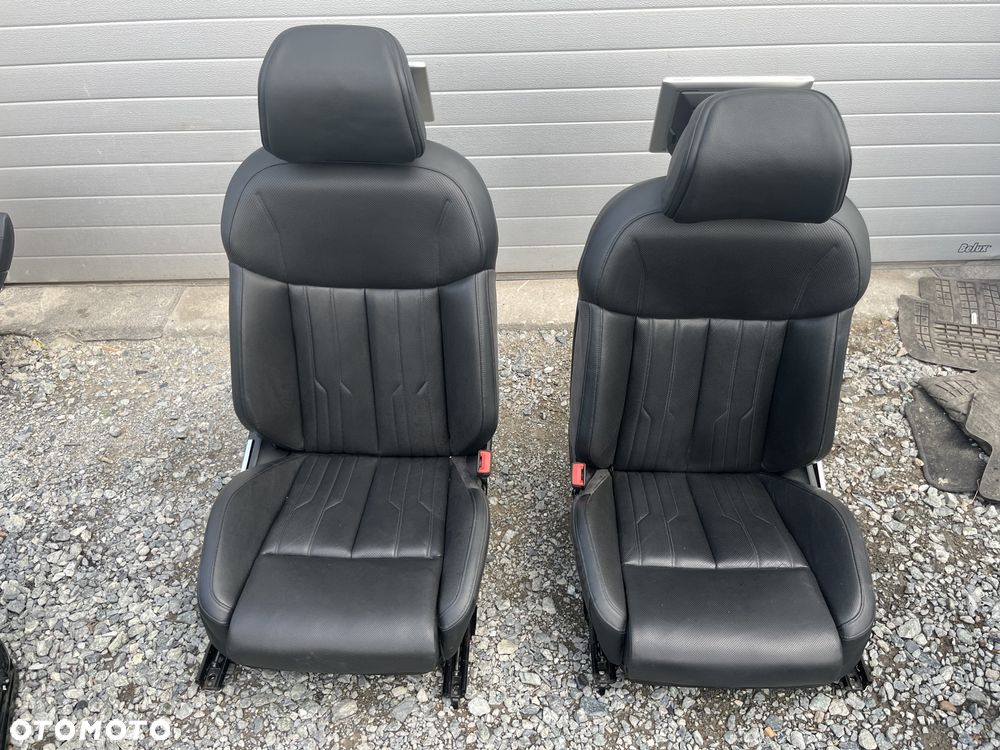 Fotele komplet Audi A8 D5 - 2