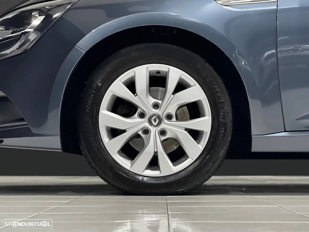 Renault Mégane Sport Tourer - 12