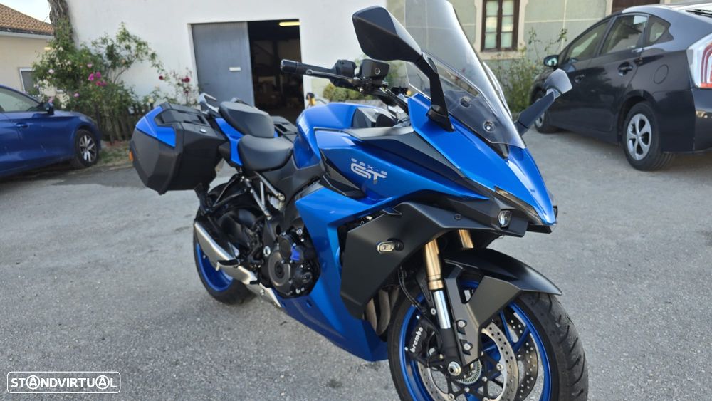 Suzuki GSX S 1000GT+ - 2