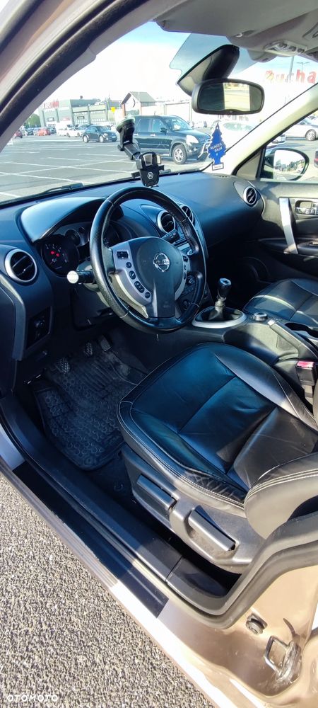 Nissan Qashqai 2.0 4x4 Tekna Premium - 7