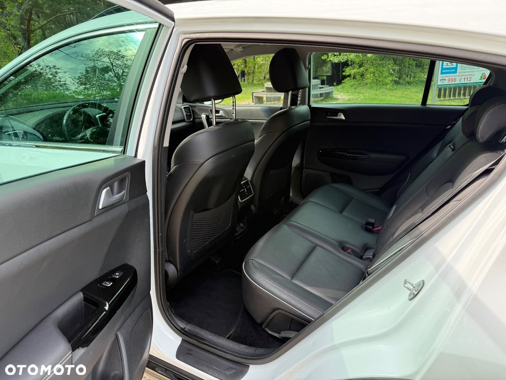 Kia Sportage 1.6 T-GDI Black Edition Plus 2WD - 9