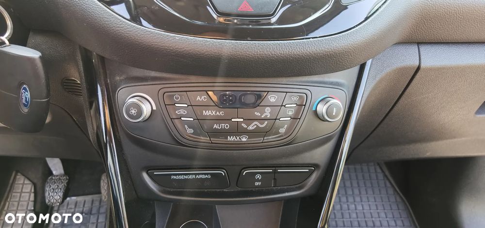 Ford B-MAX 1.0 EcoBoost Titanium - 28