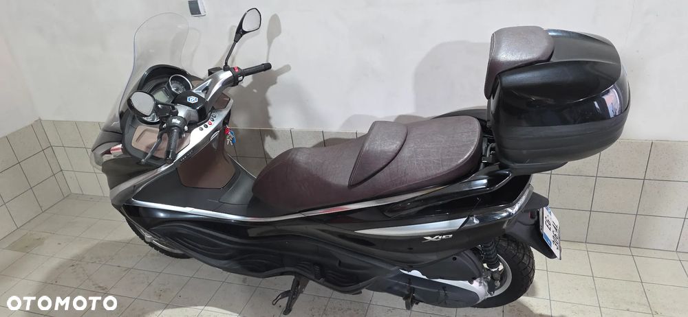 Piaggio X10 - 5