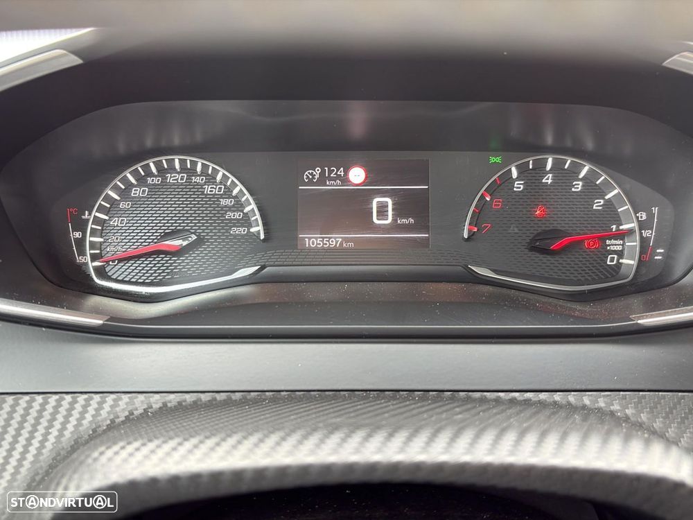 Peugeot 2008 1.5 BlueHDi Allure Pack - 11