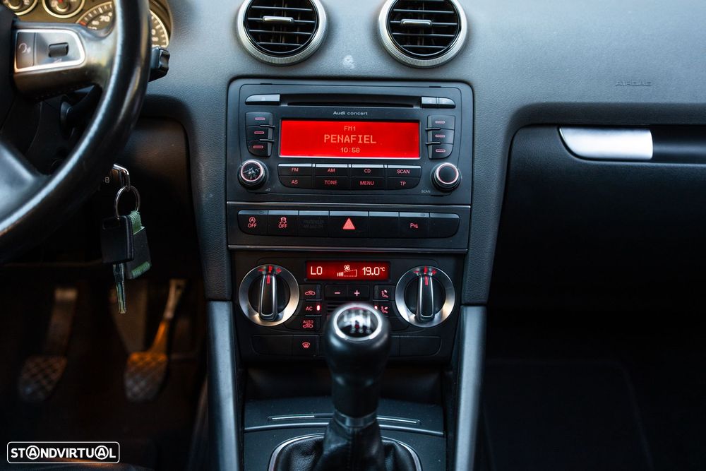 Audi A3 Sportback 2.0 TDi Sport - 11