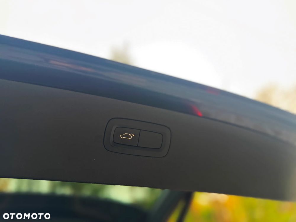 Volvo XC 90 D5 AWD Inscription 7os - 34