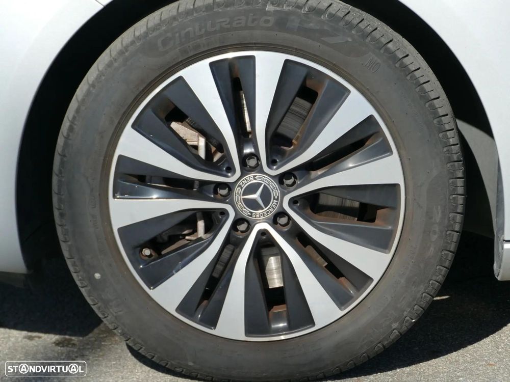 Mercedes-Benz A 250 e Style Plus - 8