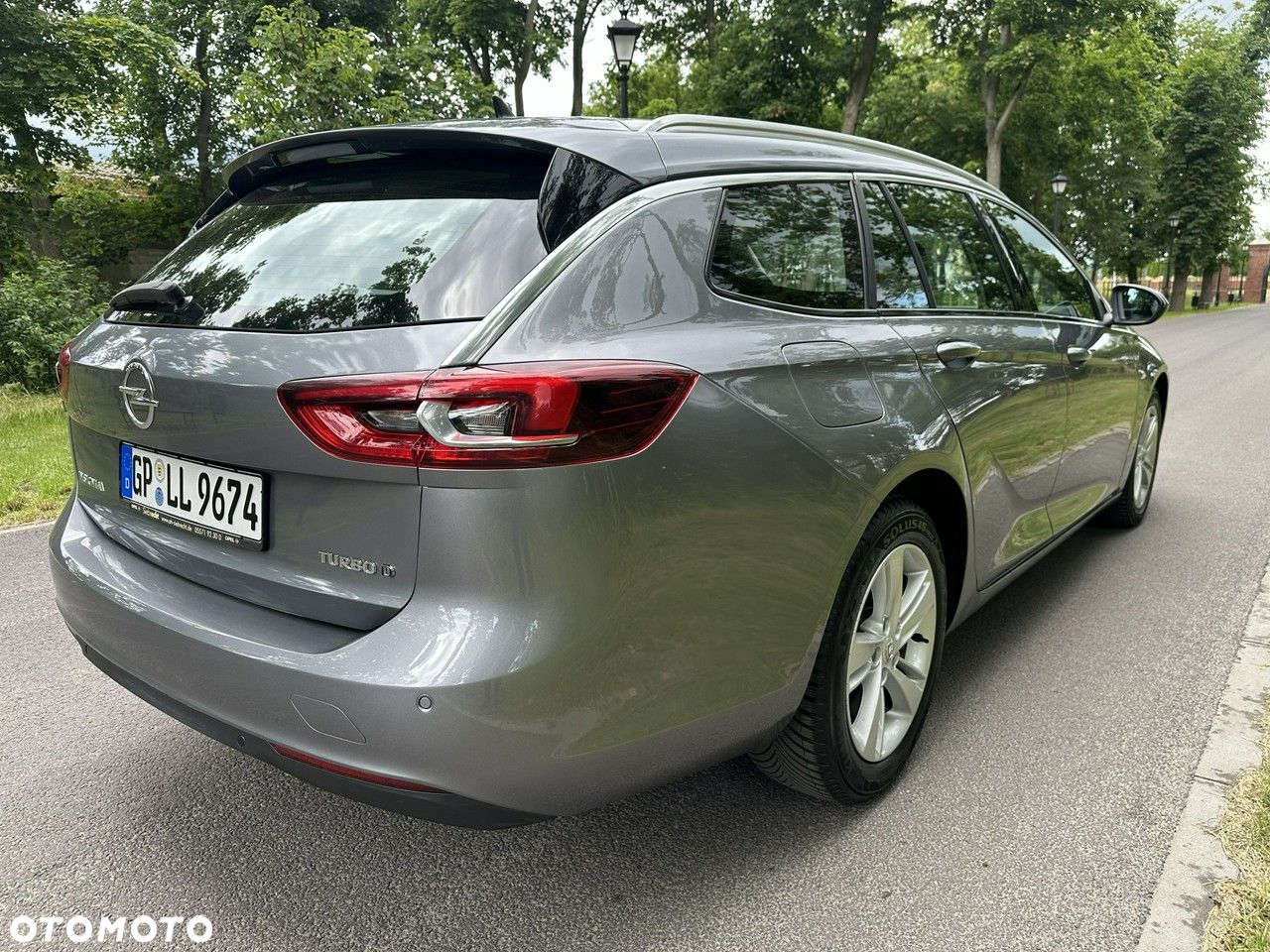 Opel Insignia - 10