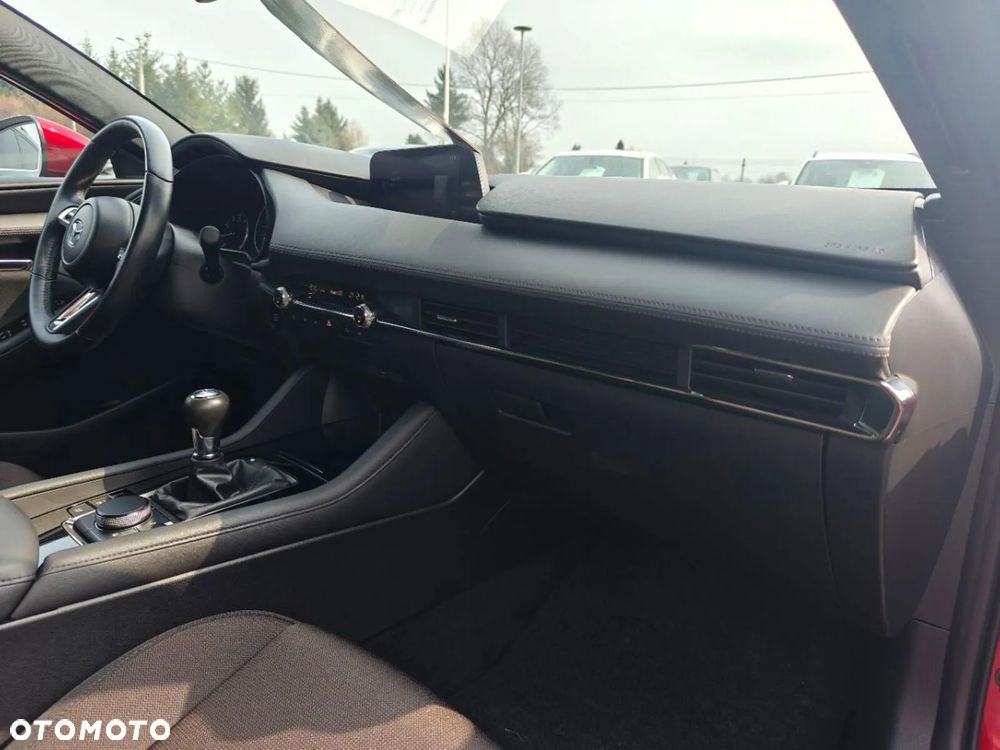 Mazda 3 SKYACTIV-X 2.0 M-Hybrid - 12