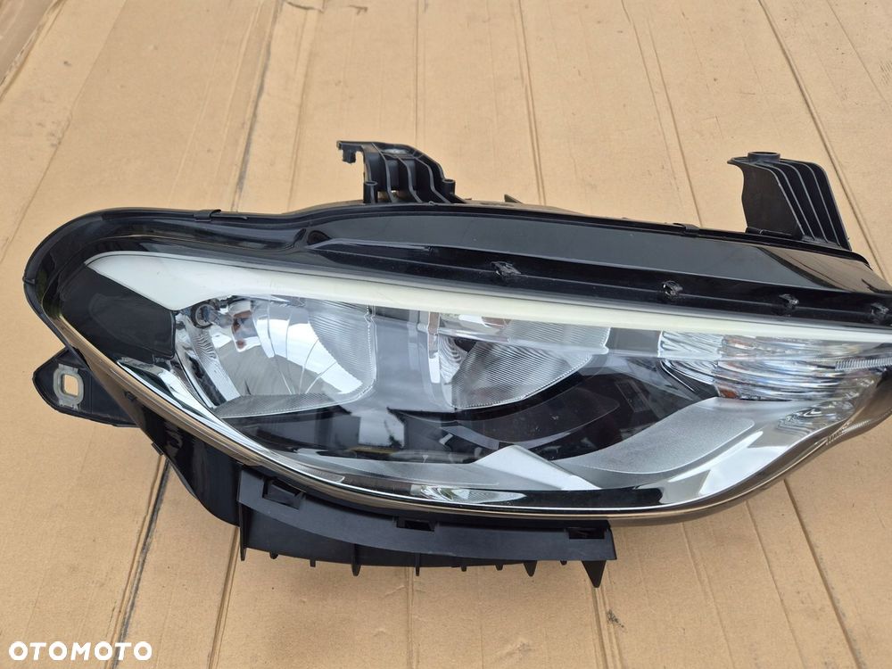 Fiat Tipo 2 lampa prawa i lewa.OE MOPAR. H-15 - 2