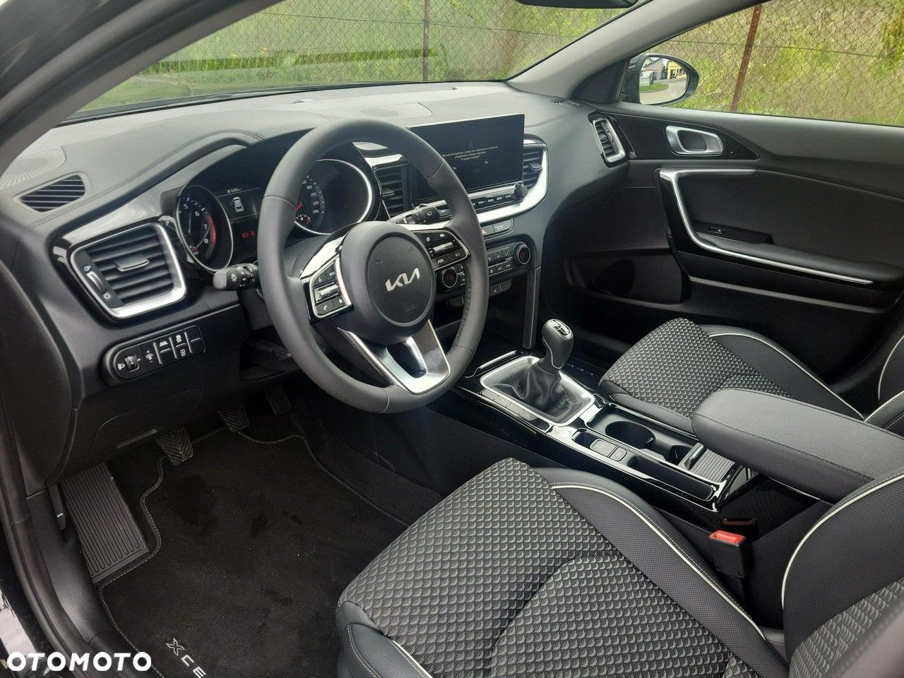 Kia XCeed - 9