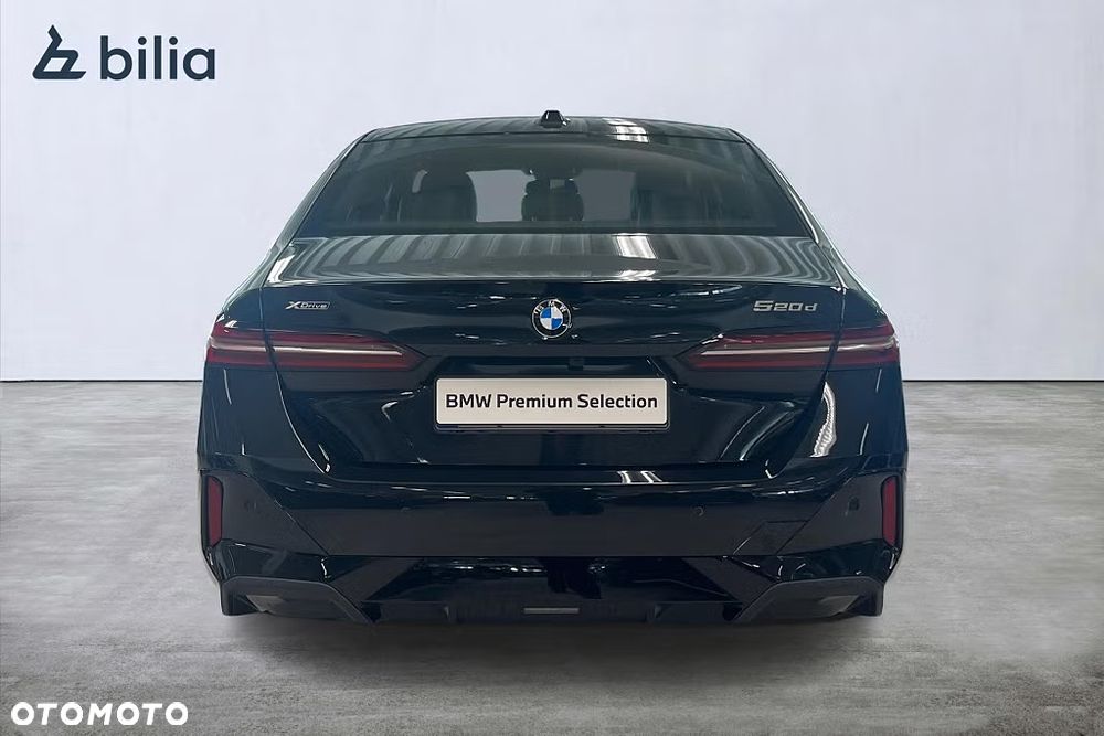 BMW Seria 5 520d xDrive mHEV M Sport - 6