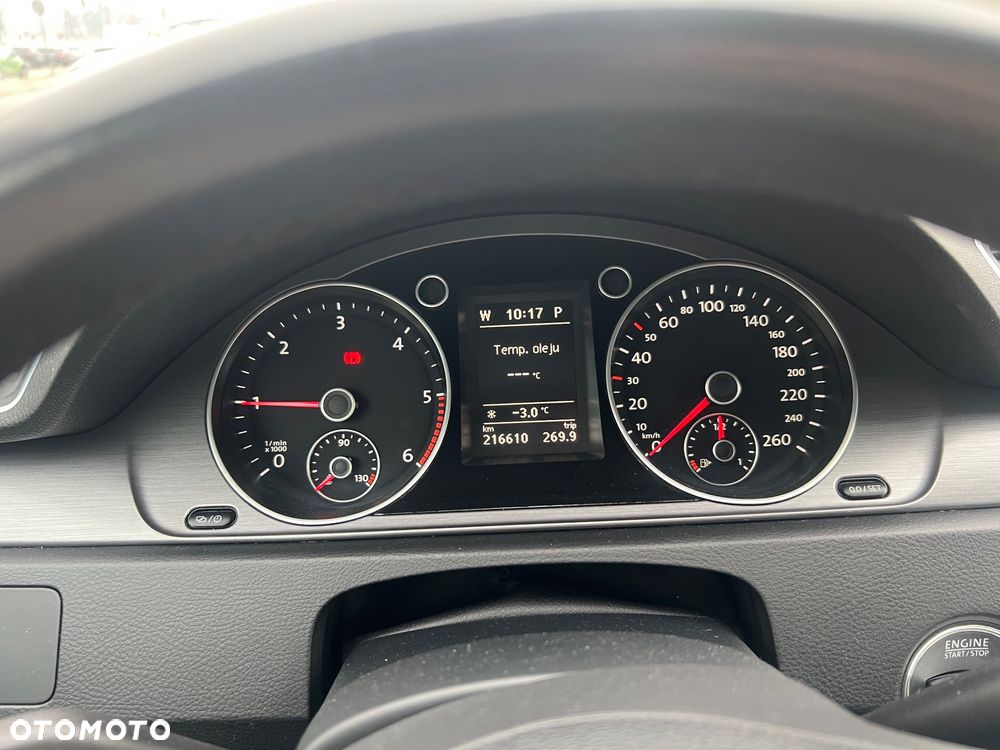 Volkswagen Passat Variant 2.0 TDI Comfortline DSG - 19