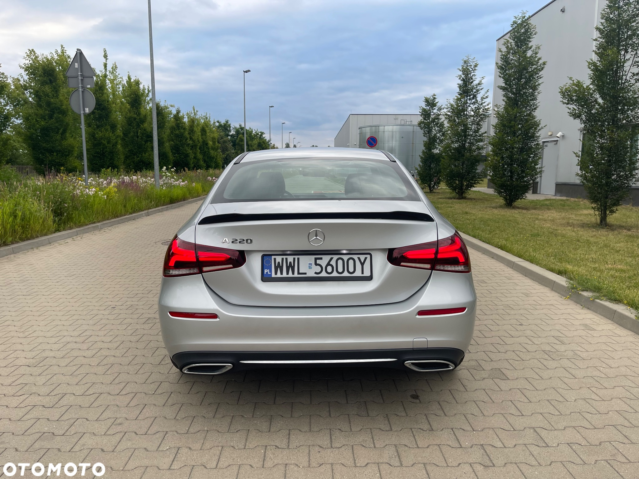 Mercedes-Benz Klasa A 220 7G-DCT AMG Line - 12