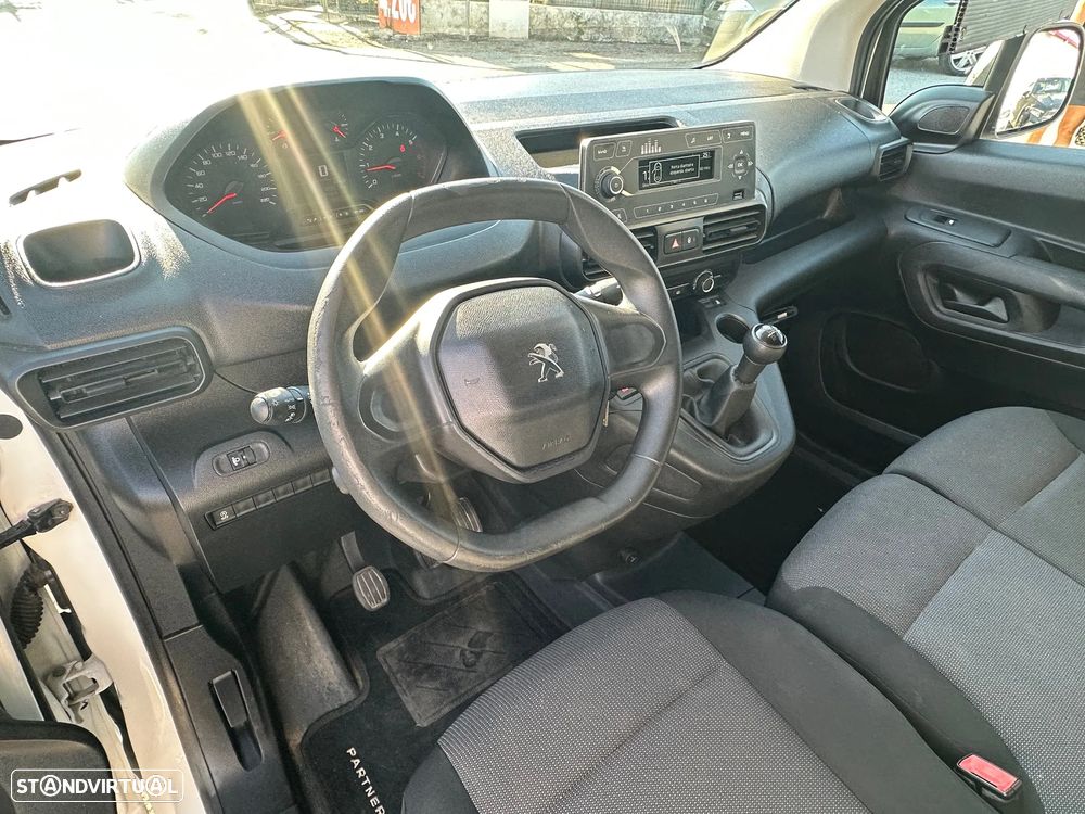 Peugeot Partner BlueHDI Pro Standart - 17