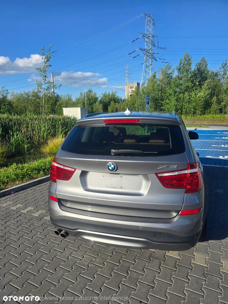 BMW X3 28i xDrive - 4